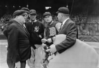 Gehrig-with-manager-Del-Baker-prior-to-his-benching-announcement-1939-May-2-AP.jpg