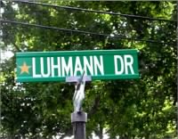 Thumbnail for LUHMANN DR.JPG