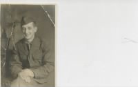 Thumbnail for Oscar Bricker Nov 4 1945.JPG