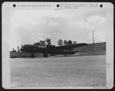 Thumbnail for General > "Memphis Belle", 3/4 front view, close-up.