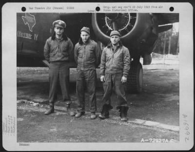 Thumbnail for General > Lt. Pengelly And Crew Of The 646Th Bomb Squadron, 410Th Bomb Group Pose Beside The Douglas A-20 'Maxine Iv' At A 9Th Air Force Base In France.  They Are, Left To Right: Lt. Pengelly, Cpl. Furlow And Cpl. Mover.  October 1944.