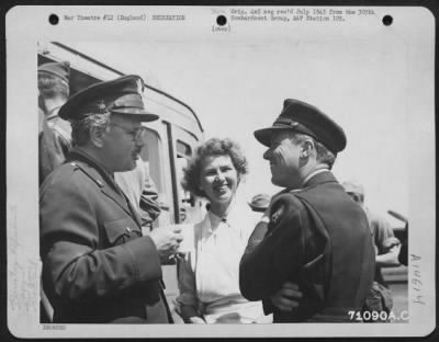 Thumbnail for Consolidated > War Correspondent William L. Shirer (Left) Has A Refreshing Cup Of Coffee While Taking With A Member Of The American Red Cross, And Colonel Harris Hull, During His Visit To The 305Th Bomb Group Base In England.  1 July 1943, Station 105.