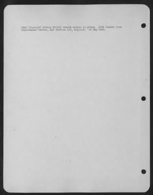 Cameras,Gun > Gsap (Gunsight Aiming Point) Camera Mounts In Plane.  11Th Combat Crew Replacement Center, Aaf Station 112, England.  16 May 1943.