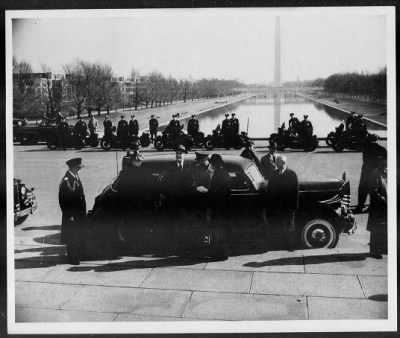 Thumbnail for 1943 > At The Lincoln Memorial