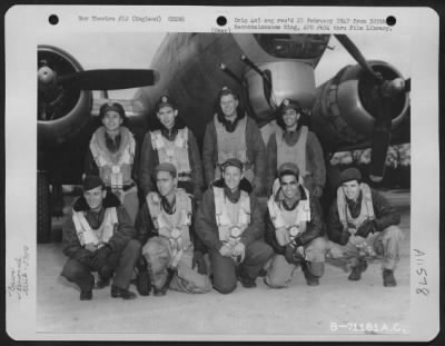 Thumbnail for General > Lt. Nicolas And Crew Of The Boeing B-17 "Flying Fortress" Of The 390Th Bomb Group Pose By Their Plane At Their Base In England On 27 February 1945.