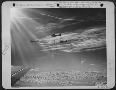 Thumbnail for Avord > Boeing B-17 Flying Fortresses Of The 91St Bomb Group, 8Th Air Force, Release Their Bomb Load Over The Target At Avord, France.  5 Feb 1944, 17,000 Feet.