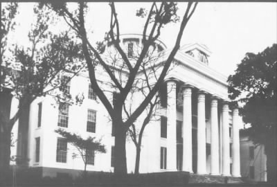 Public Building in the U.S. > State Capitols