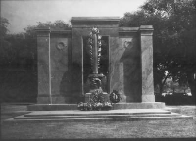 Washington, DC, 1870-1950 > Statues and Memorials