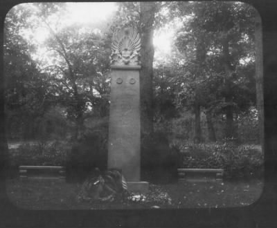 Washington, DC, 1870-1950 > Statues and Memorials