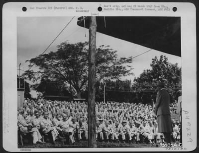 Thumbnail for Groups > Mrs. F. D. Roosevelt Addresses Group Of Men At Efate Island, New Hebrides Group During Her Tour Of The Pacific Bases, 1943.