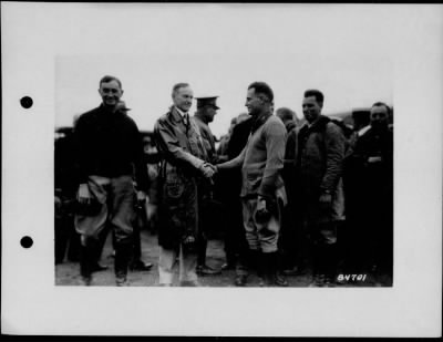 1924 > President Coolidge greets Army Round-the-World Flyers at Bolling Field, D. C.