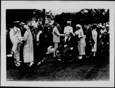 1925 > The Coolidges entertain disabled War Veterans on White House Lawn