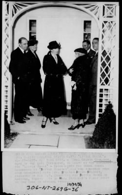 1934 > Mrs. Calvin Coolidge visits New York's "Little House"