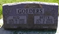 Thumbnail for Eugene Thomas Goeders Headstone.jpg