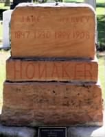 Honaker Harvey tombstone.jpg