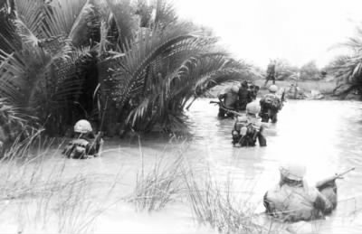 Thumbnail for 1966-1972 Vietnam Photos Uncaptioned > ␀