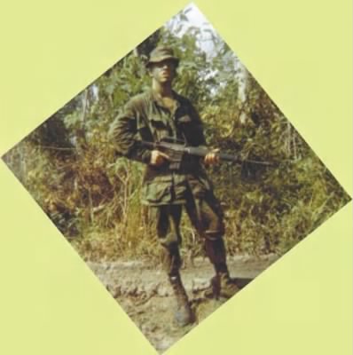 Thumbnail for 1966-1972 Vietnam Photos Uncaptioned > ␀