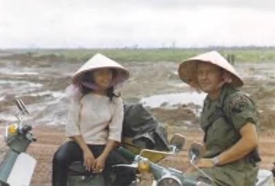 Thumbnail for 1966-1972 Vietnam Photos Uncaptioned > ␀