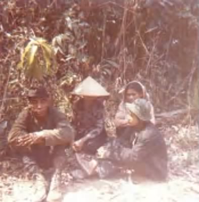 Thumbnail for 1966-1972 Vietnam Photos Uncaptioned > ␀