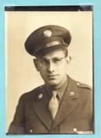 Thumbnail for Daddy in uniform 1942.jpg