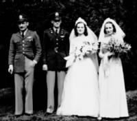 Thumbnail for Mom & Dad in Hamby's wedding 1942.jpg