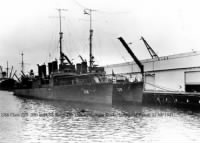 Thumbnail for USS Chew (DD-106) picked up Stan, Smith, Merrell.jpg