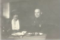 Thumbnail for 1918 Doug Heller and English girl MargaretMonk in Bayonne France.jpg