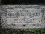 Thumbnail for Richard Lonnie Petri, gravemarker FAG