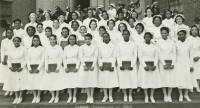 Pfc. Mary J Barlow, Lincoln Nursing School Picture 1941.png