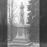 East Haddam CT Civil War Monument.JPG