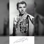 Audie_Murphy_uniform_medals.jpg